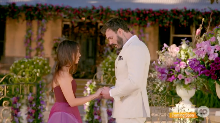 'The Bachelor Australia's Locky Gilbert rejects Bella Varelis in the grand finale