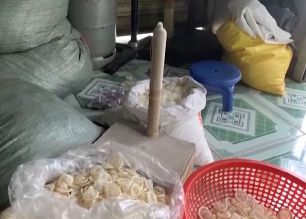 베트남에서 이미 사용한 콘돔을 씻어서 말린 뒤 다시 판매한 업자가