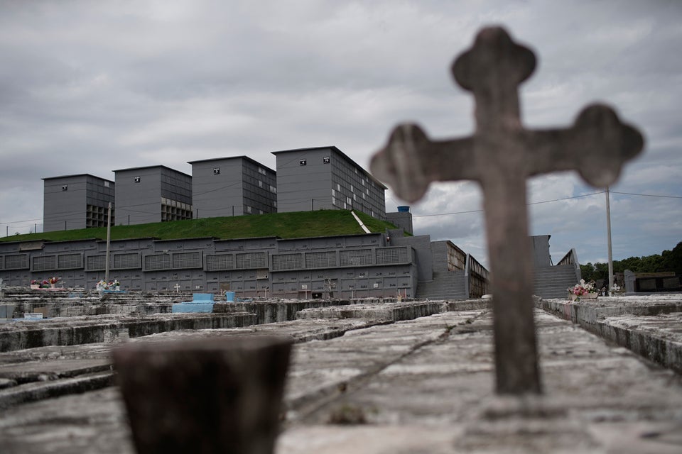 Economist: Η πανδημία του κορονοϊού είναι χειρότερη από όσο δείχνουν οι