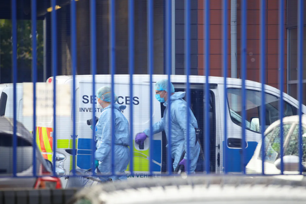 Met Officer Shot Dead In South London Police Station