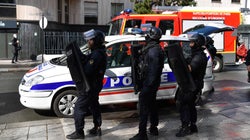 Dos personas heridas por arma blanca junto a la antigua sede de 'Charlie