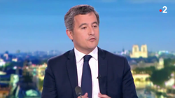 Attaque à Paris: Darmanin évoque “un acte de terrorisme