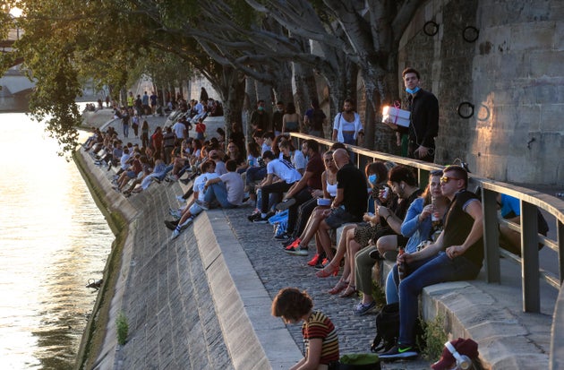 Ce Que Vous Aurez Encore Le Droit De Faire Ou Pas La Semaine Prochaine A Paris Le Huffpost