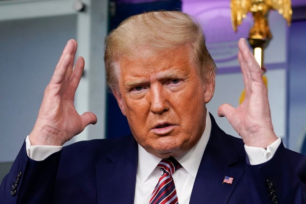 "Trump per anni non ha pagato le tasse". Scoop del New York Times "Trump per anni non ha pagato le tasse". Scoop del New York Times