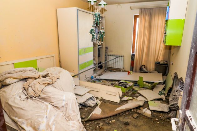 Κατεστραμμένο διαμέρισμα στο Ναγκόρνο Καραμπάχ μετά τις επιθέσεις του Αζερμπαϊτζάν 