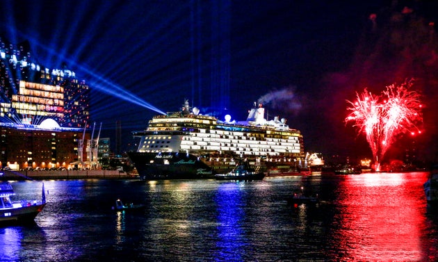 Ονοματοδοσία του Mein Schiff 6, 31 Μαϊου, Αμβούργο.