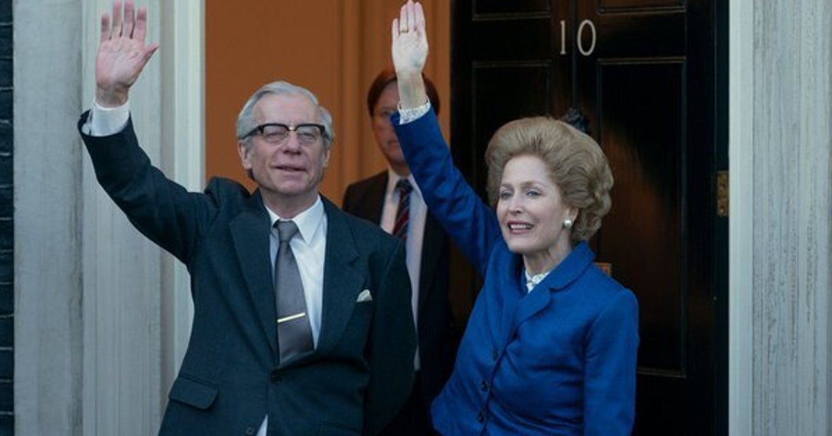 Gillian Anderson S Margaret Thatcher Is Spookily Accurate In New Pics Of The Crown Series 4 Huffpost Uk