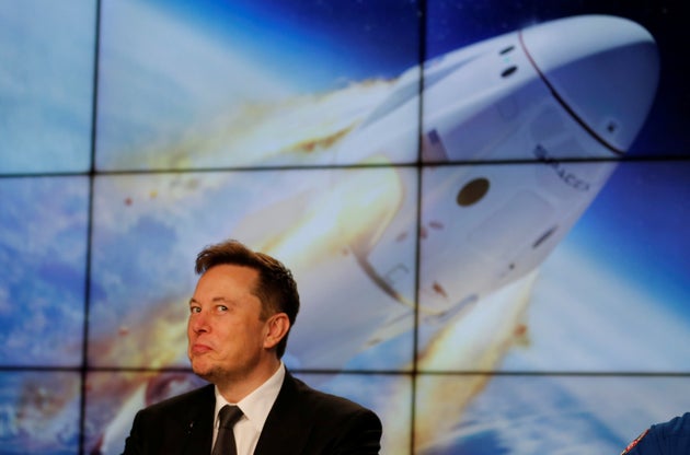 Elon Musk: "No al vaccino anti covid, nemmeno per i miei figli" Elon Musk: "No al vaccino anti covid, nemmeno per i miei figli"