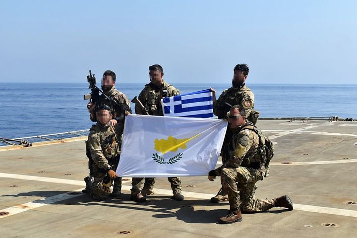 Η Κύπρος, η Ελλάδα, η Γαλλία και η Ιταλία συμφώνησαν να προχωρήσουν σε κοινή επιχειρησιακή παρουσία στην Ανατολική Μεσόγειο, στο πλαίσιο της Πρωτοβουλίας Τετραμερούς Συνεργασίας (QUAD). Πρώτη δραστηριότητα της εν λόγω Πρωτοβουλίας με την ονομασία EUNOMIA, που σηματοδοτεί και την έναρξή της, ήταν η συγκέντρωση εναέριων και ναυτικών μέσων αλλά και προσωπικού από τις τέσσερις χώρες στη θαλάσσια περιοχή νοτίως της Κύπρου από την Τετάρτη 26 έως την Παρασκευή 28 Αυγούστου 2020 