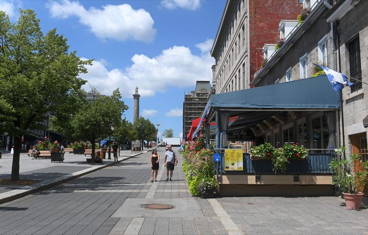 La Ville de Montréal cherche aussi d'autres manières d'aider les commerçants à la suite des nouvelles restrictions sanitaires qui sont entrées en vigueur jeudi.