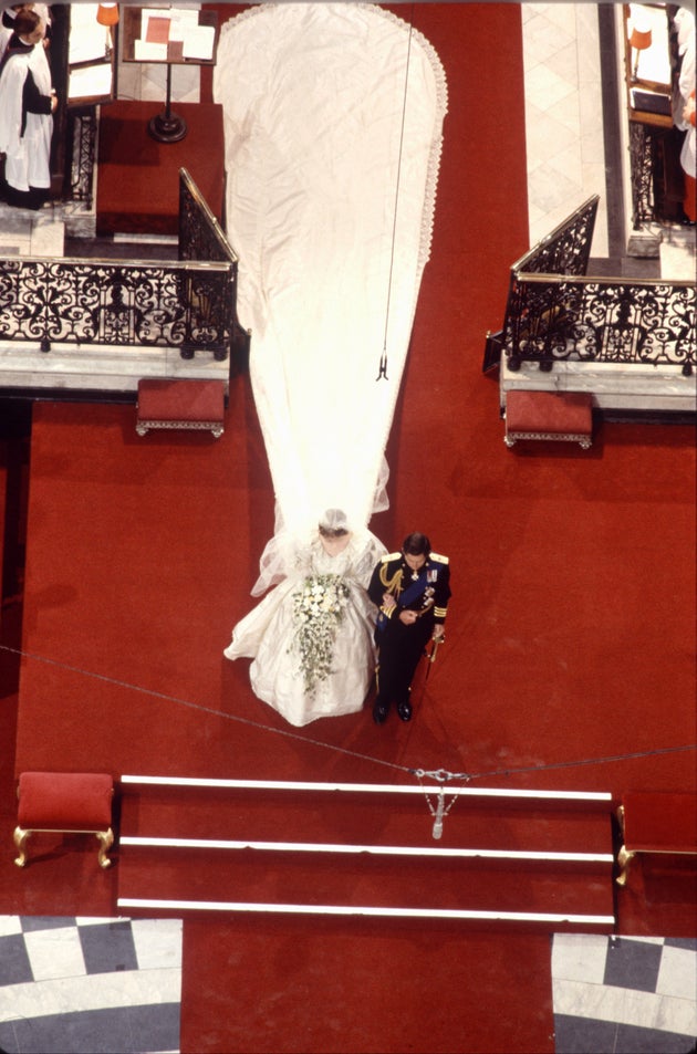 Diana's dress had a 25ft train