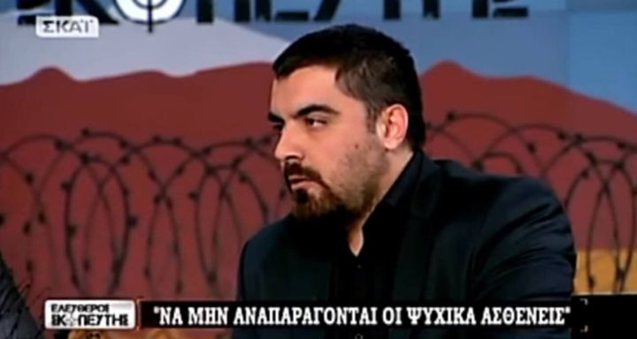 Ο Αρτέμης Ματθαιόπουλος, βουλευτής της Χ.Α., 7 Απριλίου του 2013, στην εκπομπή του Γ. Τράγκα στον ΣΚΑΙ.
