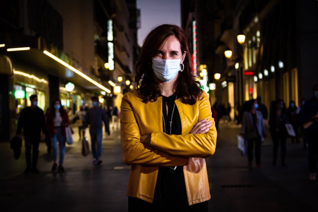 Mónica García, en la calle