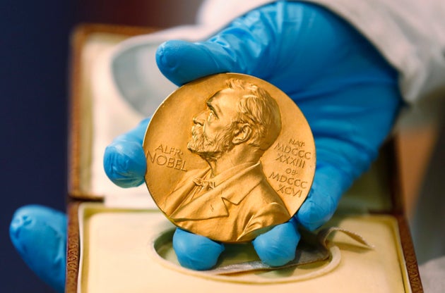 2 Win Nobel Prize In Chemistry For Developing Method For Genome