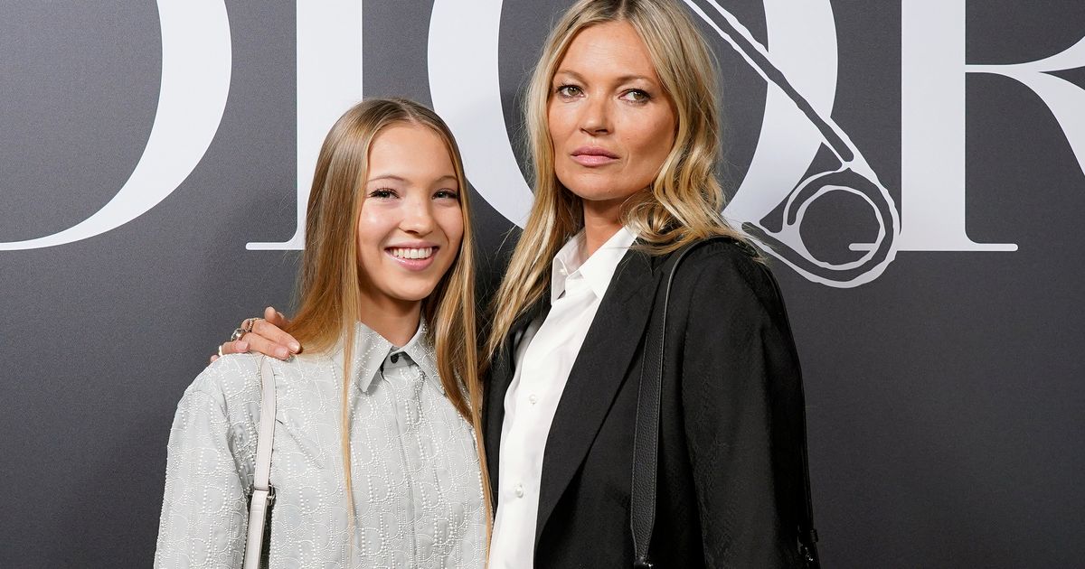 Kate Moss Daughter Lila Makes Catwalk Debut In Miu Miu Show Huffpost Uk Entertainment 9015