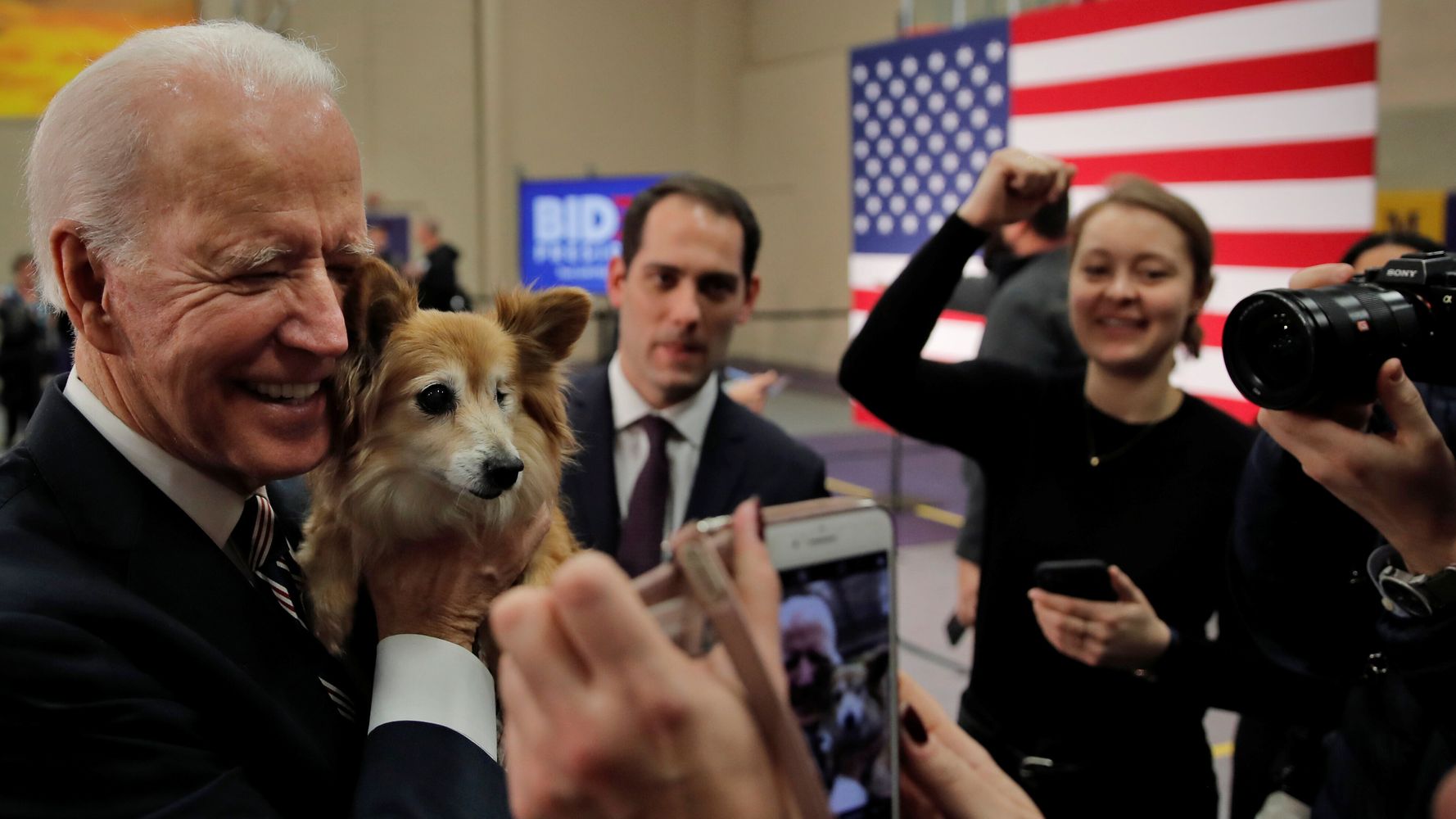 トランプにはなく歴代大統領にあるもの それはワンコ 犬派に熱烈アピール バイデン動画が話題 ハフポスト