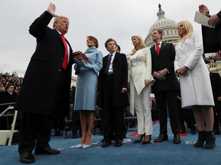 Donald Trump, el 20 de enero de 2017, tomando posesión de su cargo como presidente.