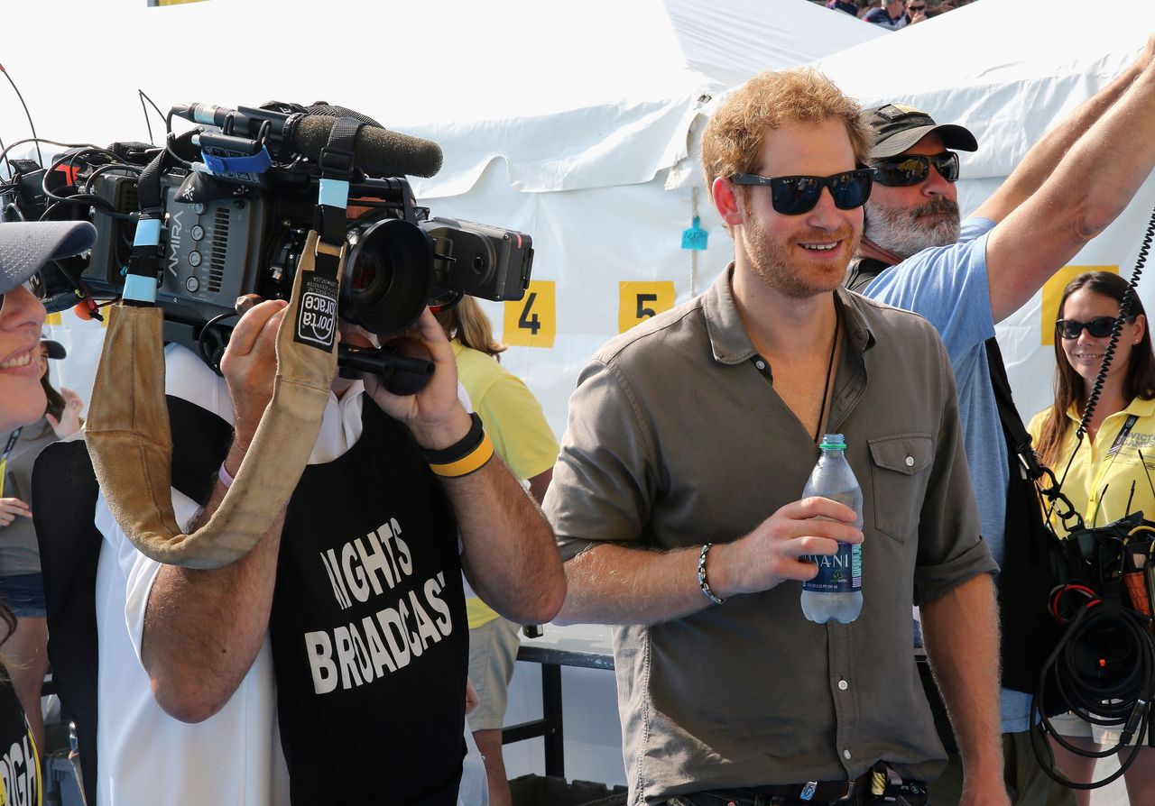 Prince Harry mingling with the press at the Invictus Games in 2016