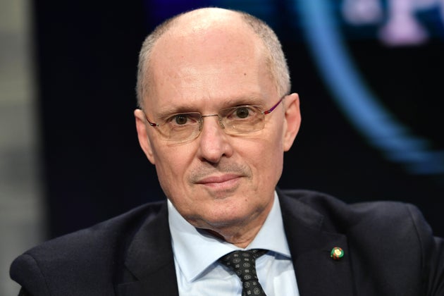 Walter Ricciardi Avevo Previsto 16mila Casi A Natale Li Abbiamo Avuti Ieri Trend Esponenziale Perche Non Si E Agito Prima L Huffpost