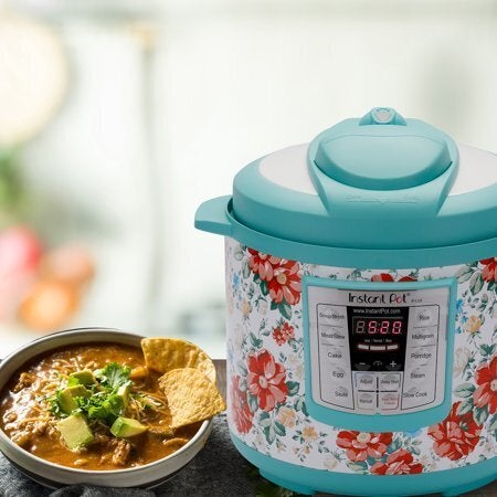 An Instant Pot is kitchen hero that does the work of seven different kitchen gadgets, and has the ability to slow cook, sauté, steam, stew, cook rice and keep your food warm like a chafing dish.