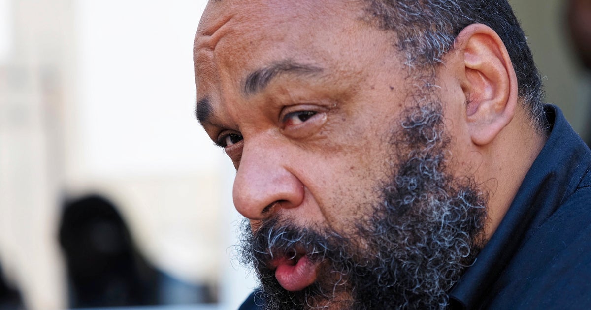 Covid 19 Enquete Apres Un Spectacle De Dieudonne En Meurthe Et Moselle Le Huffpost