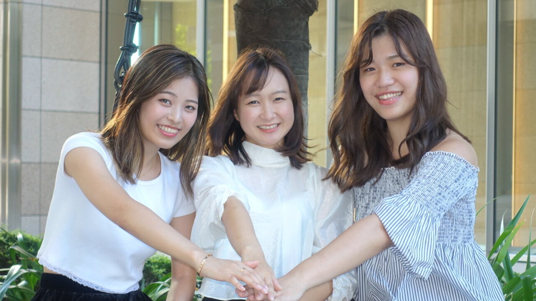卒アル 撮り直しませんか 大学院生らがクラファンに取り組む理由 私らしい私 と言える写真に ハフポスト 卒アル 撮り直しませんか 大学院生らがクラファンに取り組む理由 私らしい私 と言える写真に ハフポスト
