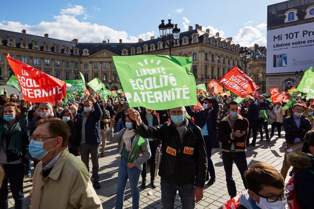 La préfecture dément avoir exfiltré pour "trouble à l'ordre public