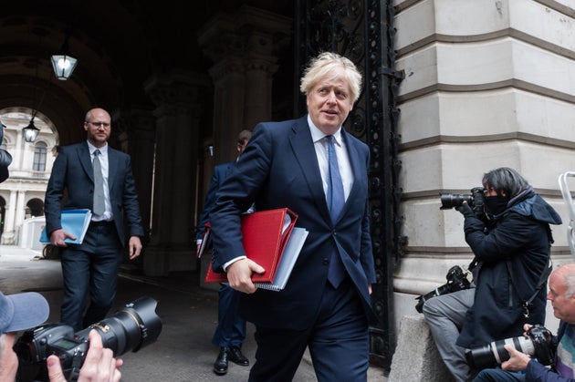 Boris Johnson Doesnt Want A Circuit-Breaker Lockdown. Here Are All The People Who Do