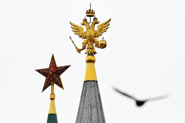 To Αστέρι του Κρεμλίνου και ο δικέφαλος αετός, Μόσχα. 