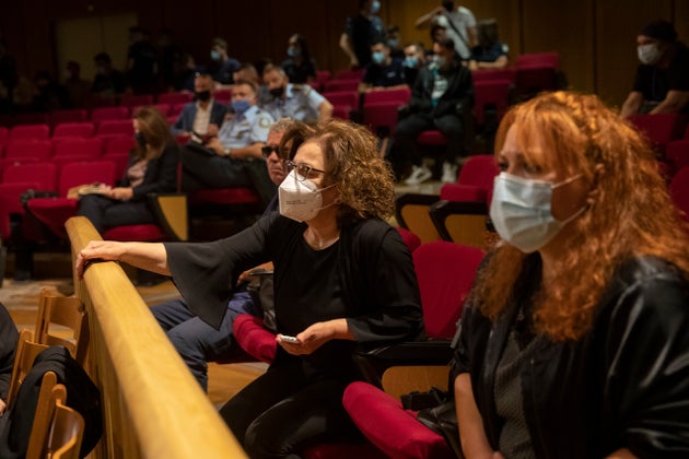 Οι οικογένειες των νεκρών και τα θύματα περιμένουν δικαίωση. 