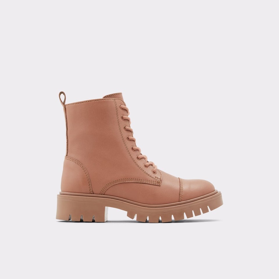 warm boots for fall