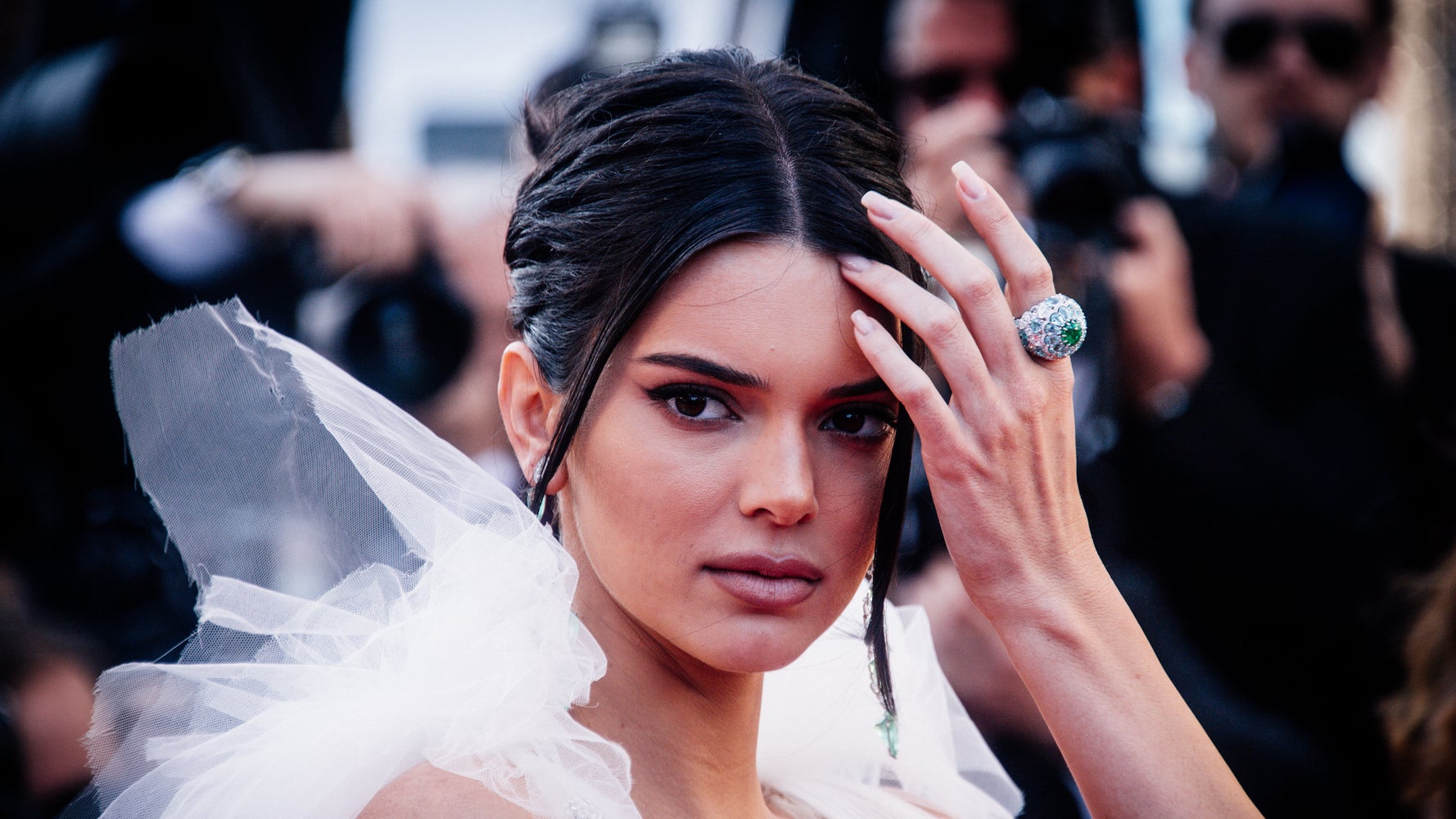 5 Reasons Kendall Jenner Gets More Hate Than Her Sisters 5 Reasons Kendall Jenner Gets More Hate Than Her Sisters