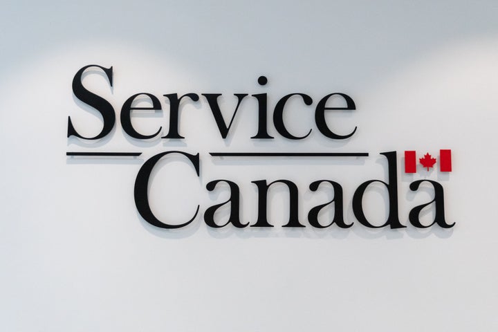 The employment insurance system absorbed almost 1.3 million people in the last three weeks, new figures show.