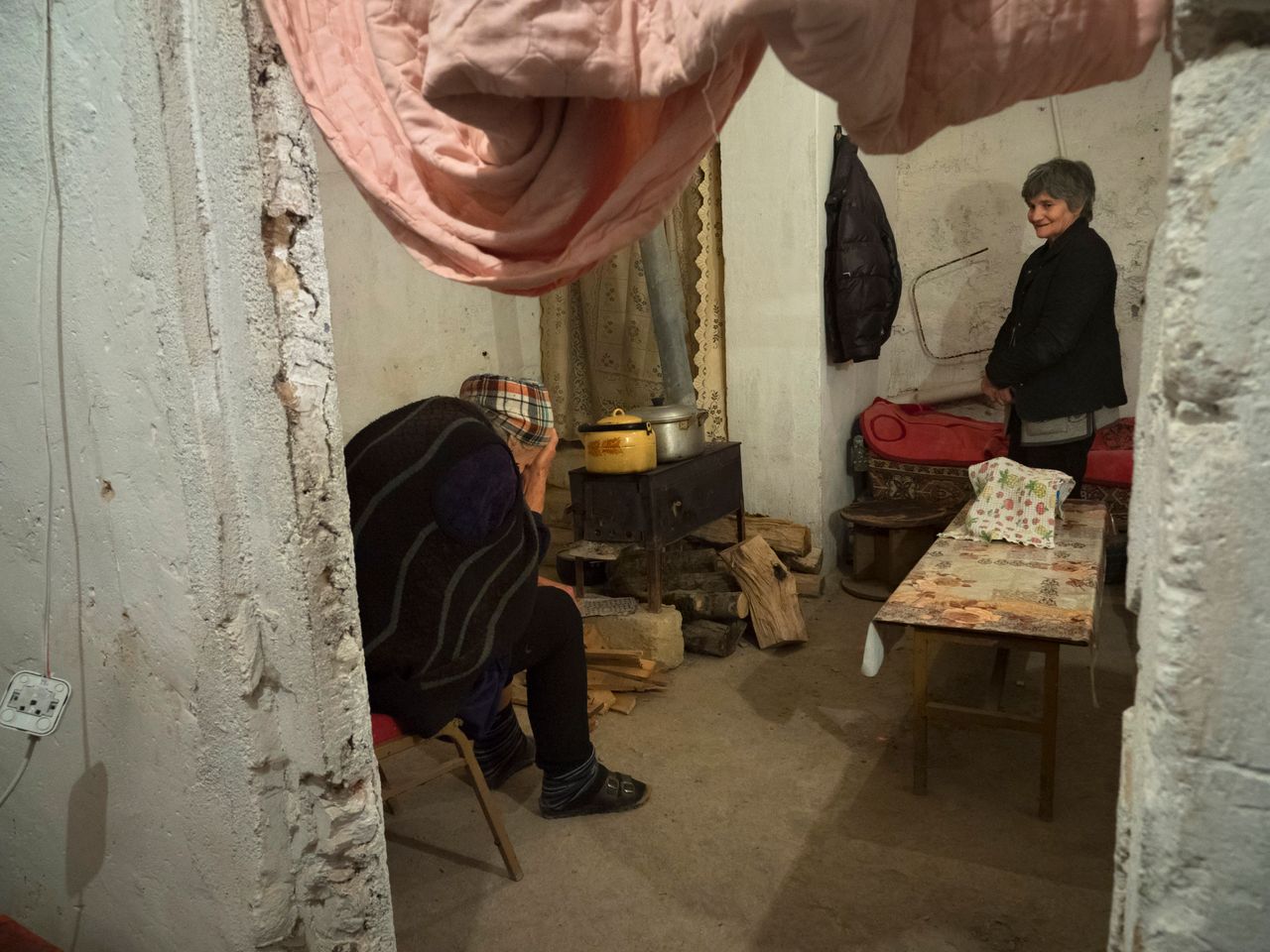 Η ζωή στα καταφύγια του Στεπάνακερτ στο Ναγκόρνο Καραμπάχ 