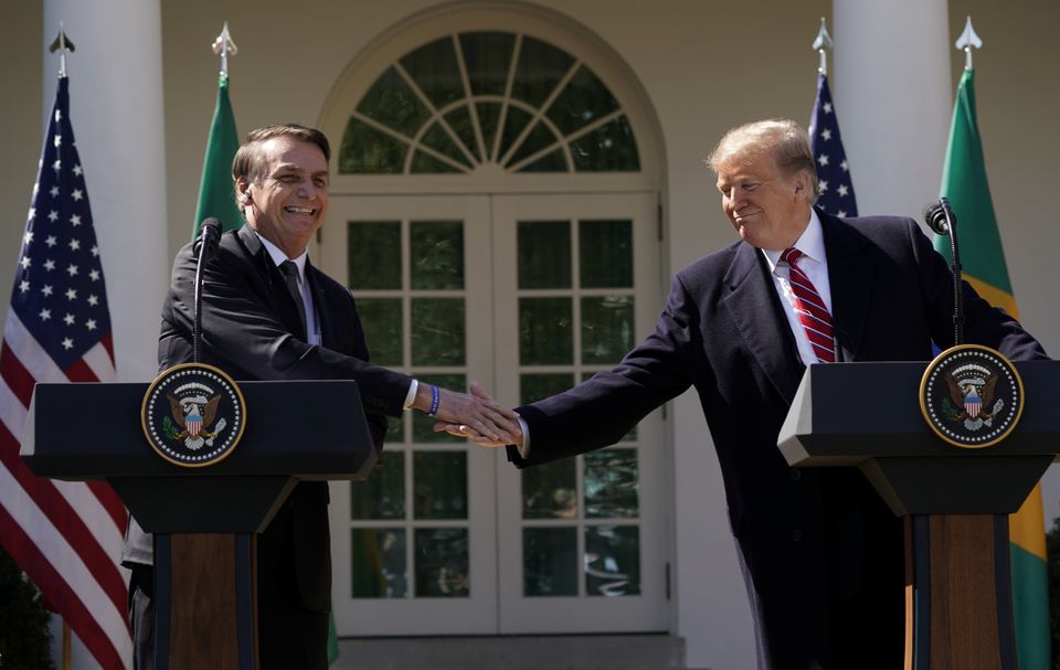 Trump recebe Bolsonaro na Casa Branca em 19 de março de 2019; Aos jornalistas, no Rose Garden,...