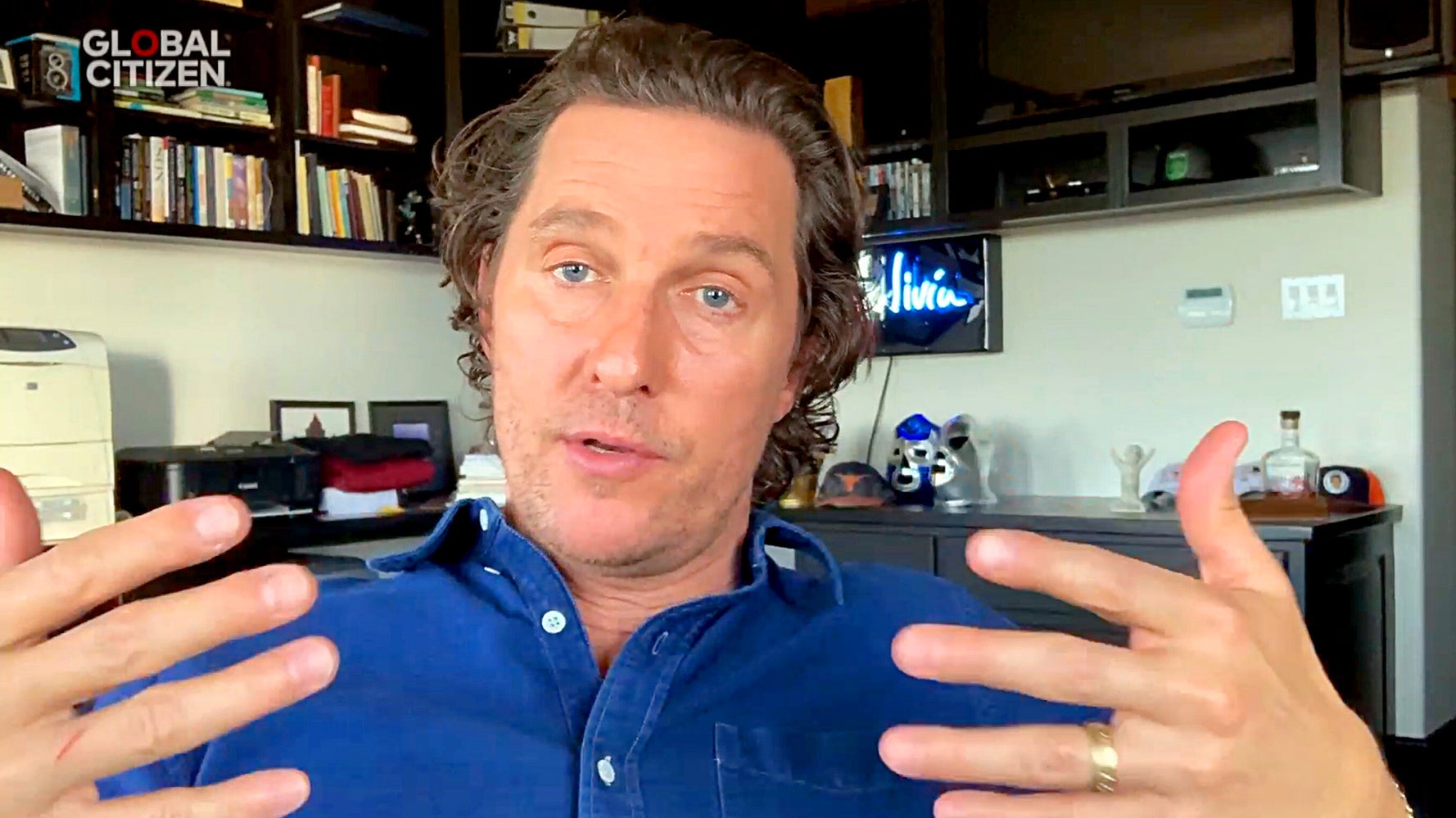 Matthew Mcconaughey Reveals Dad Died While Having Sex With His Mom Huffpost Entertainment 