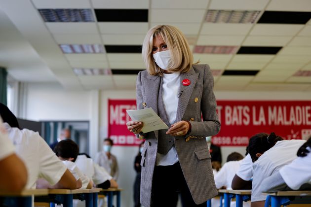 Brigitte Macron, ici dans une école du Chesnay, près de Versailles, le 12 octobre