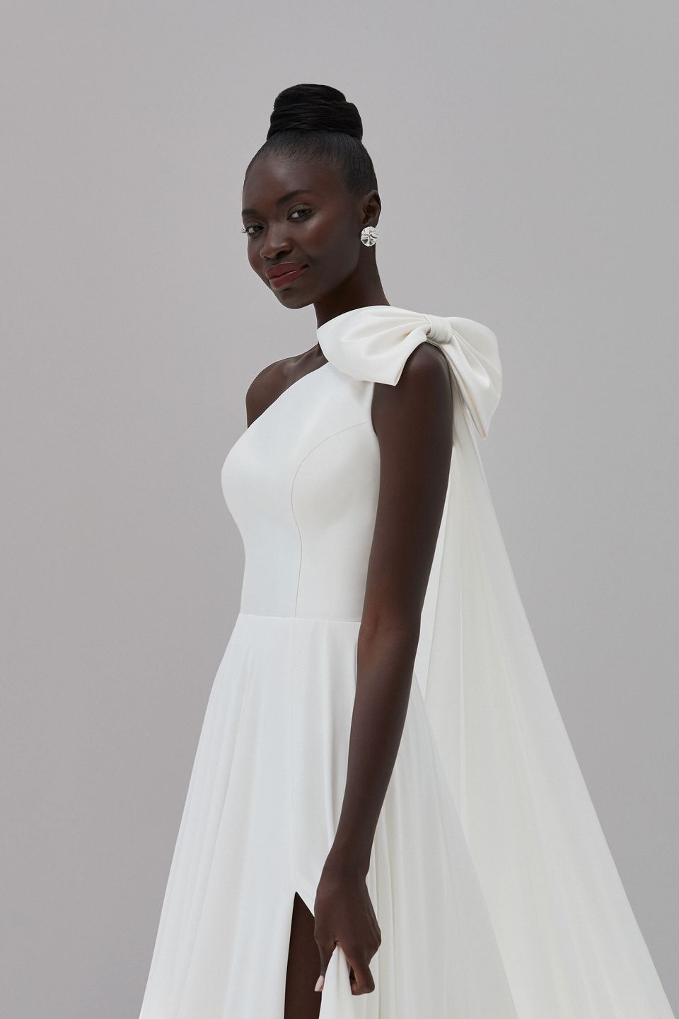 25 Of The Best Backyard Wedding Dresses For Any Type Of Bride ...