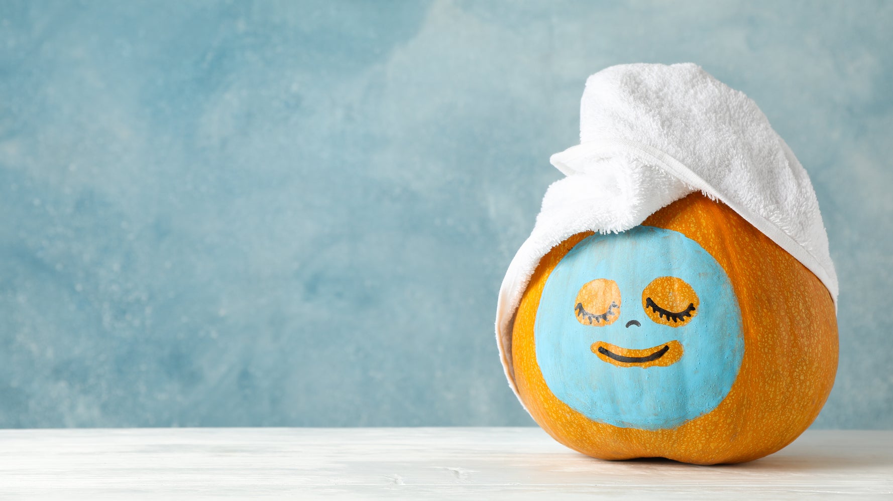 This AtHome Pumpkin Facial Uses 5 Ingredients You Have In Your Kitchen