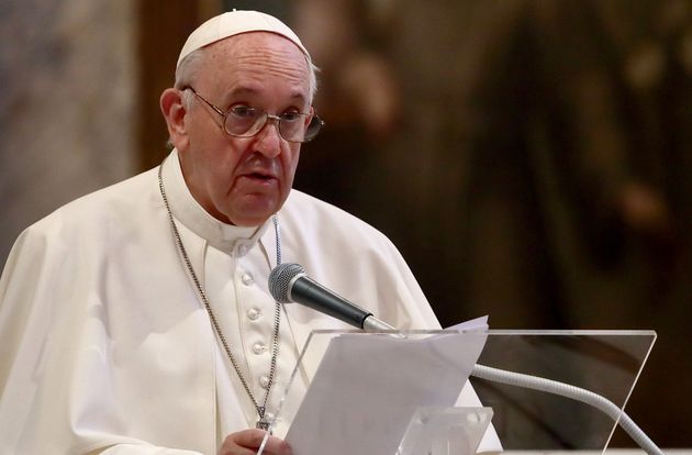 The Pope approves civil unions: 