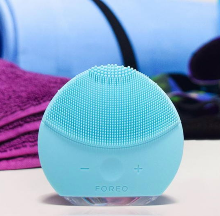 Foreo via House of Fraser