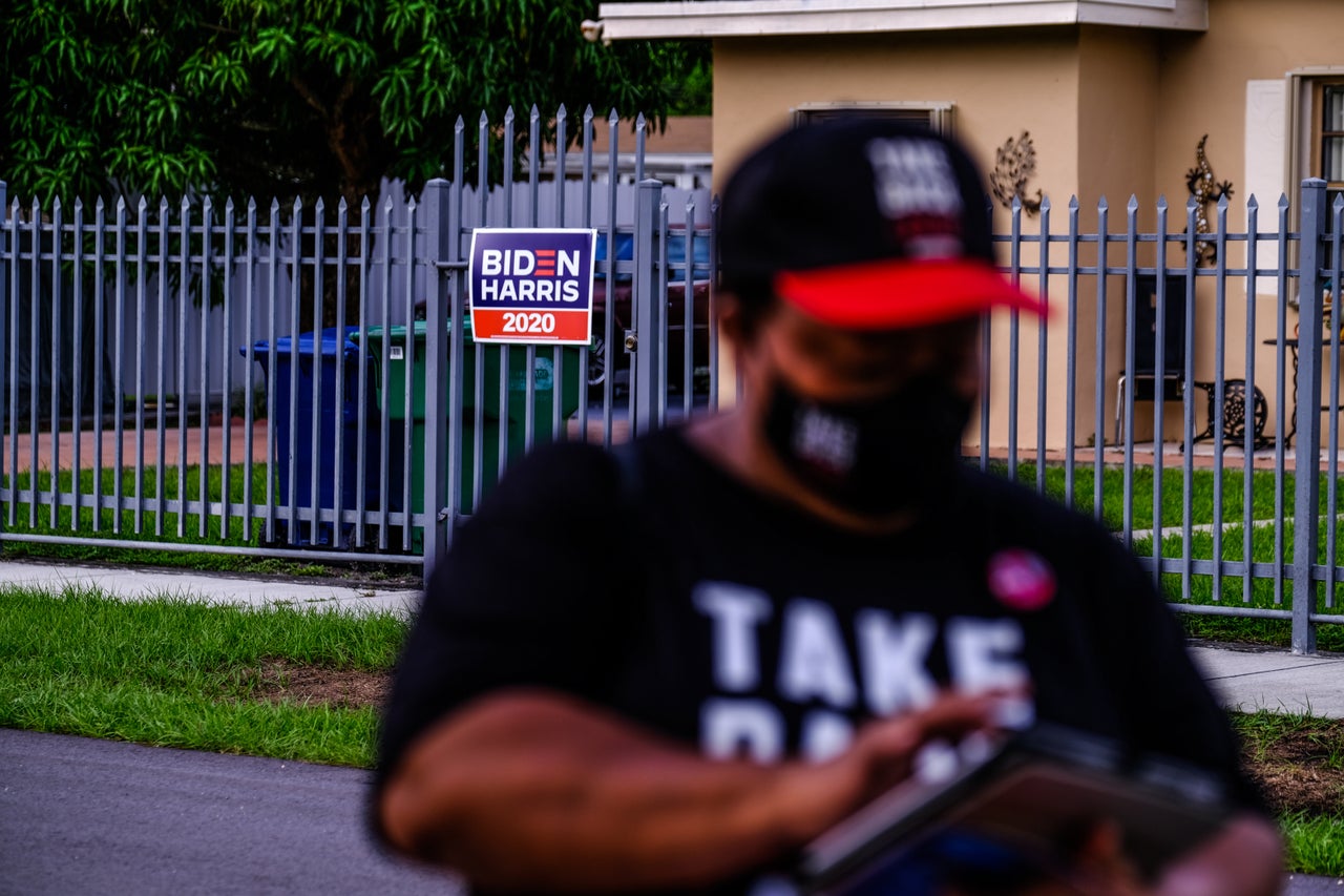 Lareus canvassing in Miami Gardens, Florida.