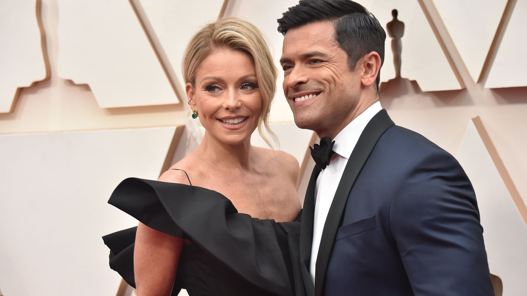 Kelly Ripa Says Mark Consuelos' Bulge In Halloween Pic Is No Trick, All Treat
