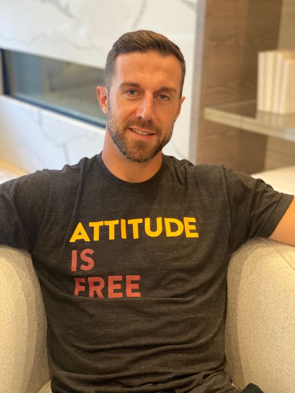 NFL Quarterback Alex Smith's new clothing line&nbsp;<a href="https://attitudeisfree.com/collections/men/products/new-as11-3-l