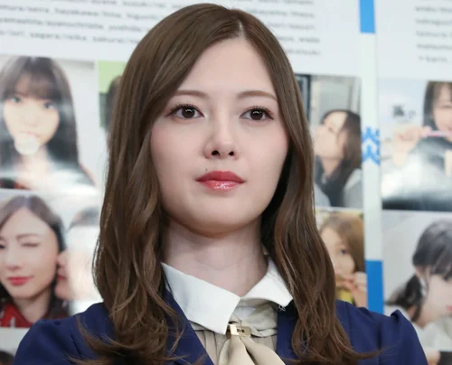白石麻衣さん、68万人に見守られて乃木坂卒業。卒コンでは序盤から涙腺