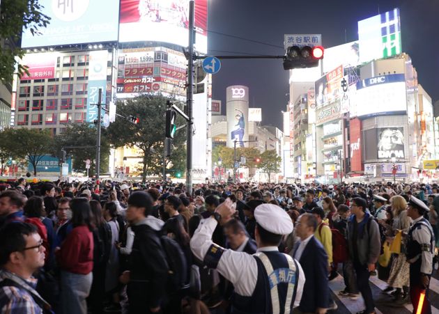 コロナ禍での渋谷ハロウィン どうなる 飲酒禁止の規制も 区は 一定以上来る人いる と警戒 ハフポスト