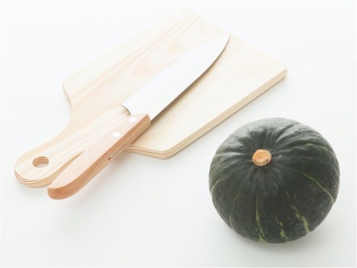 秋の味覚 カボチャ 硬い皮やヘタはどうする 料理別カボチャの切り方5選 ハフポスト Life
