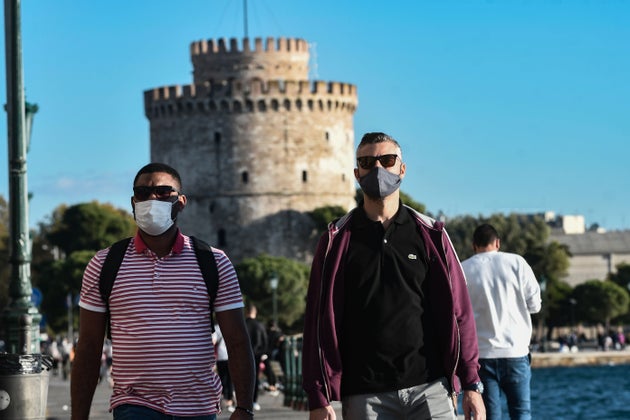 Mezza Europa in lockdown. Gentiloni: "Decisioni drastiche inevitabili" Mezza Europa in lockdown. Gentiloni: "Decisioni drastiche inevitabili"
