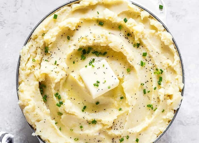 <strong>Get the<a href="https://grandbaby-cakes.com/garlic-mashed-potatoes/" target="_blank" rel="noopener noreferrer"> Perfect Garlic Mashed Potatoes</a> from Grandbaby Cakes</strong>