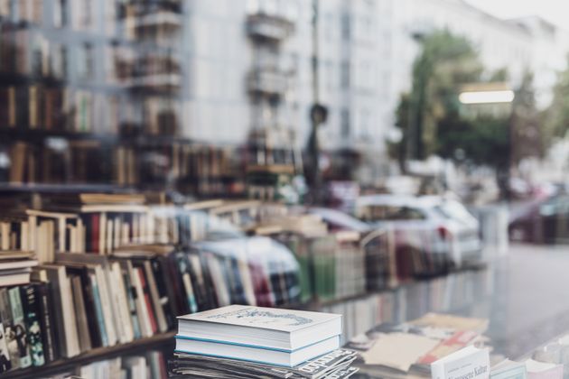 Εκκληση στην κυβέρνηση να παραμείνουν τα βιβλιοπωλεία